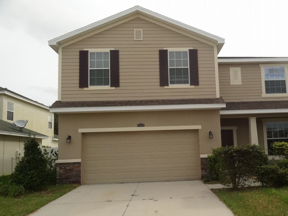 Primary Photo - 12330 Fairlawn Dr