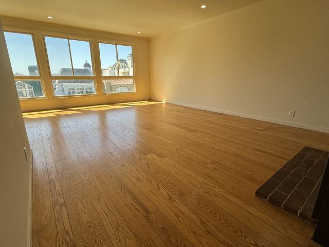 Building Photo - 3 bedroom in San Francisco CA 94118