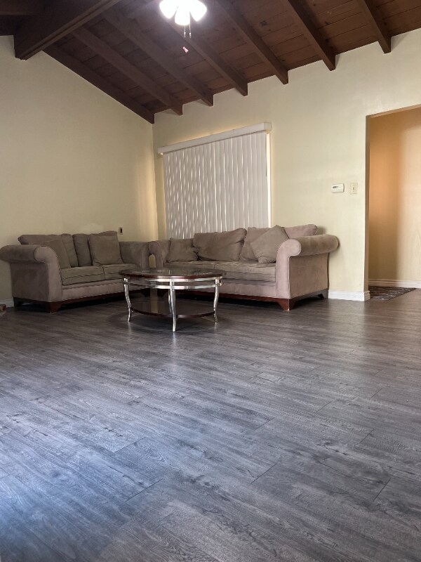 Foto del edificio - 9241 Judy Ln