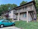 Primary Photo - 255 Elkin Ave