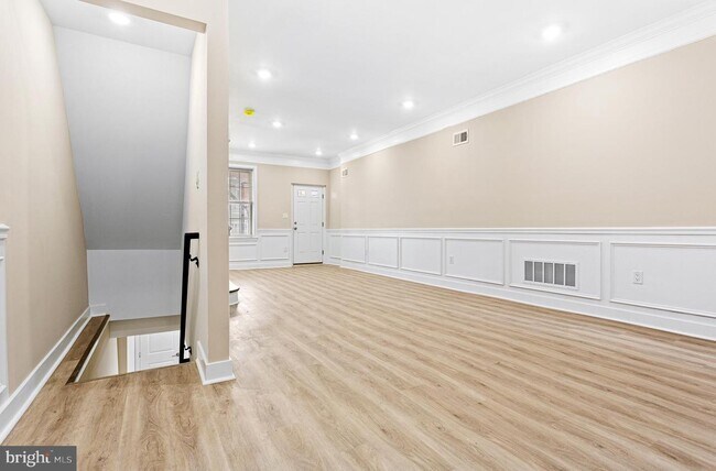 Foto del edificio - 806 S 56th St