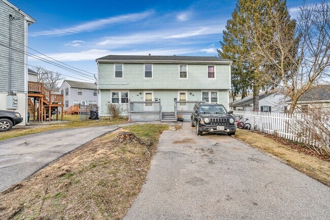 Foto del edificio - 34-36-36 Silvia Ct