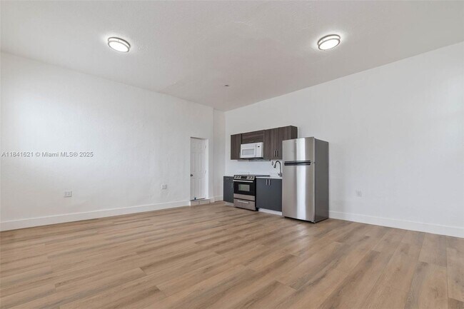 Foto del edificio - 50 NW 79th St