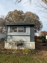 Building Photo - 1930 Kool Park Rd NE
