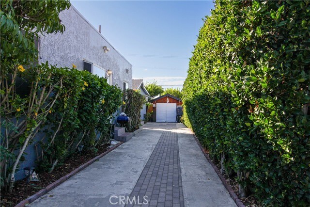 Foto del edificio - 5226 Range View Ave