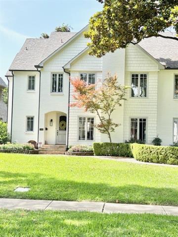 Foto del edificio - 7414 Caruth Blvd