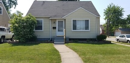 Building Photo - 21859 Gascony Ave