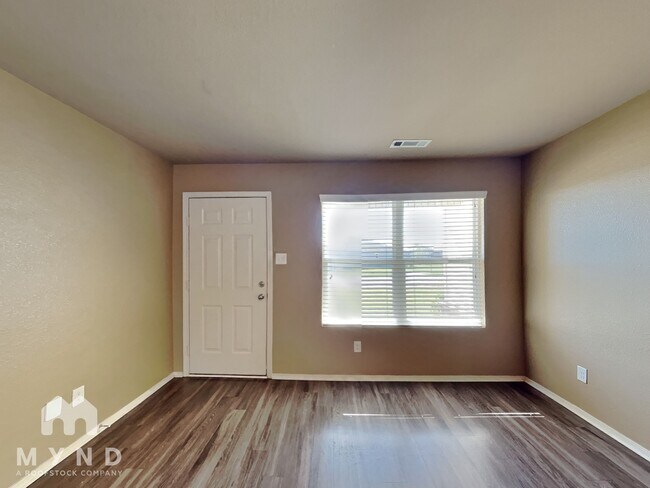 Foto del edificio - 12405 Solandra Cir