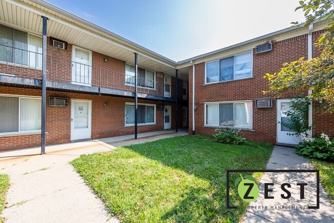 Interior Photo - Redford Square Apartments