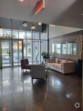 Building Photo - 4001 Rue Elsa-Triolet