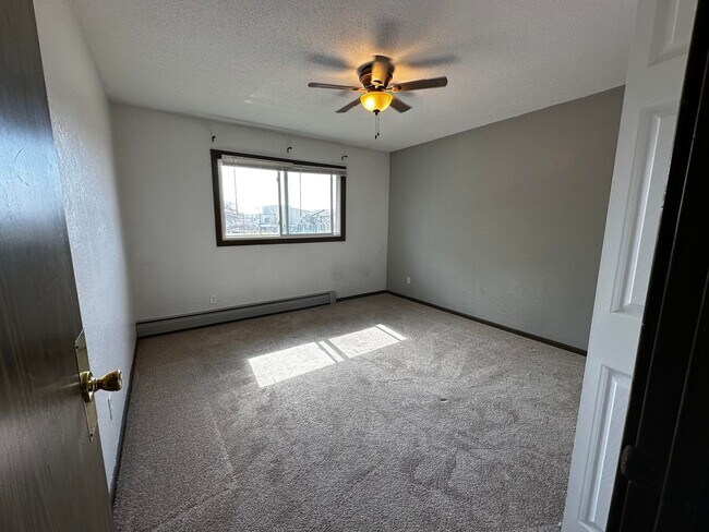 Foto del edificio - 890 33rd Ave