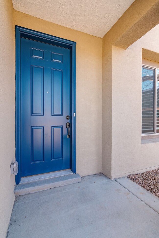 Building Photo - Brand New Pulte Townhouse Available Now