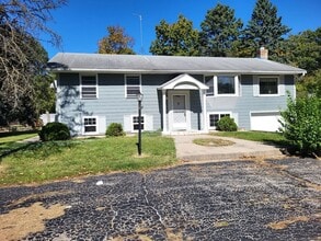 Building Photo - 1468 N Alto Vista