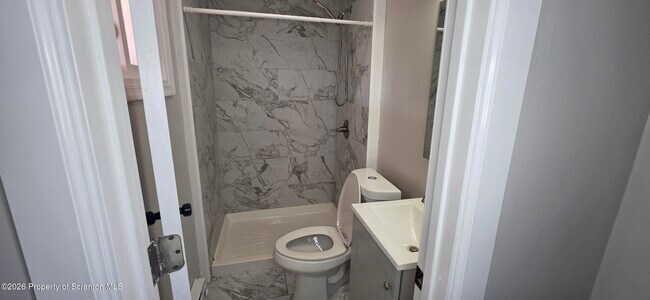 Foto del edificio - 333 Oak St