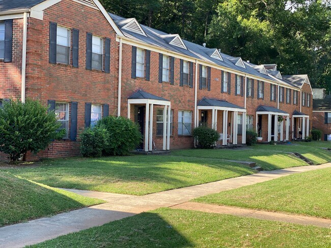 Exterior - 1641 Valley Ave