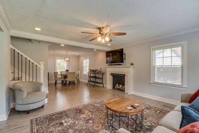 Foto del edificio - 4 Bedroom / 4 Bath Home for Rent! Kingspor...