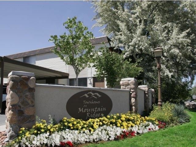 Building Photo - Townhomes at Mountain Ridge