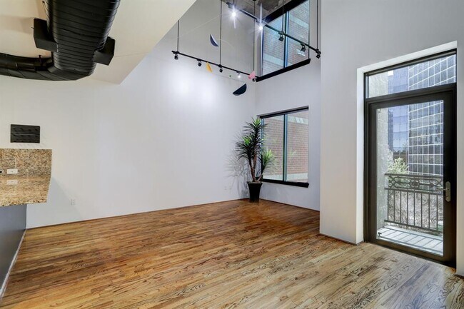 Foto del edificio - 5005 Hidalgo St