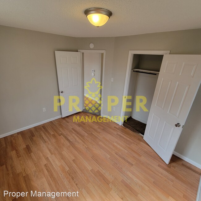 Foto del edificio - 3 br, 1 bath House - 4313 Genesee Avenue