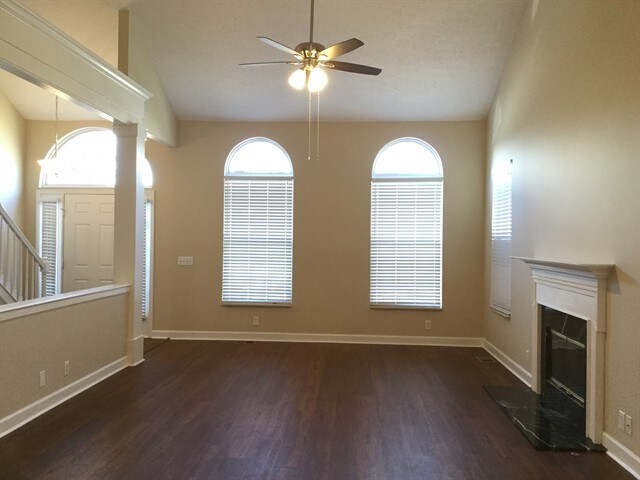Building Photo - 2608 Welshcrest Dr