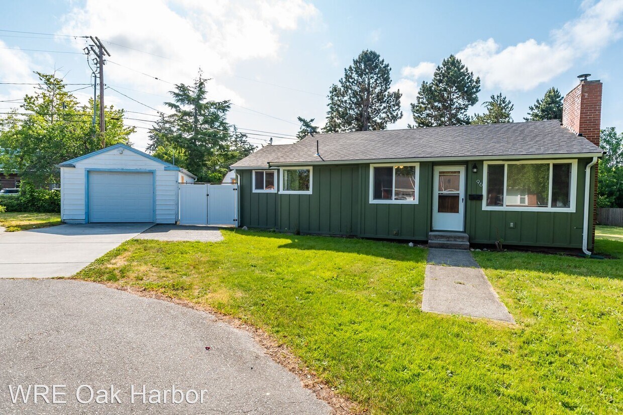 Primary Photo - 2 br, 1 bath House - 96 SE Glencoe St