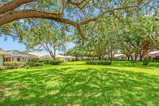 Foto del edificio - 7904 Chapman Oak Ct