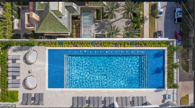 Foto del edificio - 3411 Yoakum Blvd