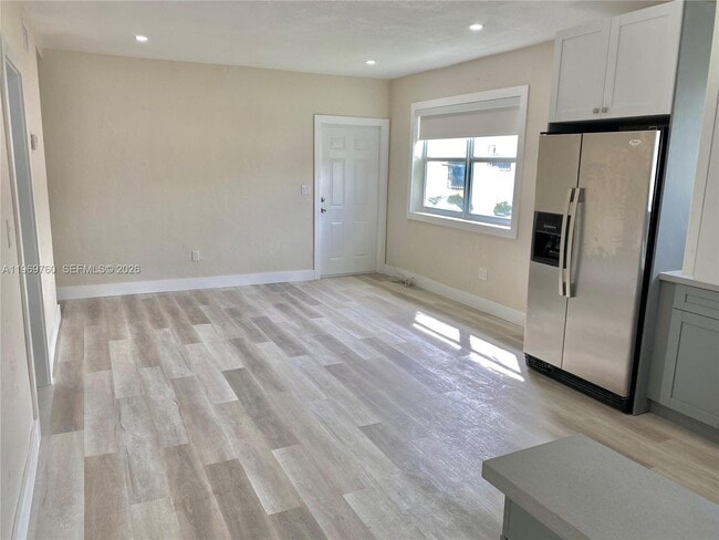 Foto del edificio - 1147 NE 113th St