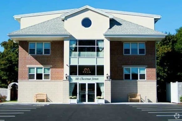 Building Photo - Chestnut Hollow Apartments