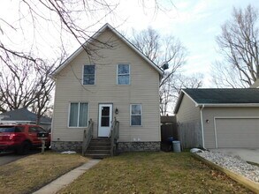 Building Photo - 1116 Hancock St