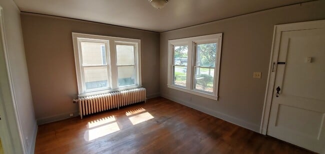 Building Photo - 2506 Spring Garden St