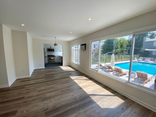 Foto del edificio - 1319 Havenhurst Dr