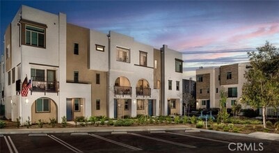 Building Photo - 1537 W Vis Wy