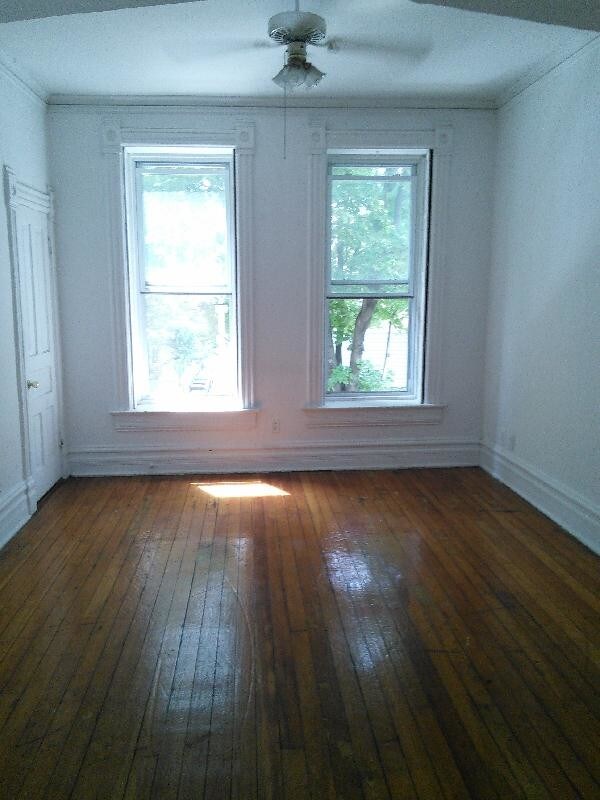 Foto del edificio - 1346 W Webster Ave