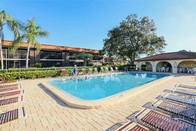 Foto del edificio - 150 Englewood Isles Pky