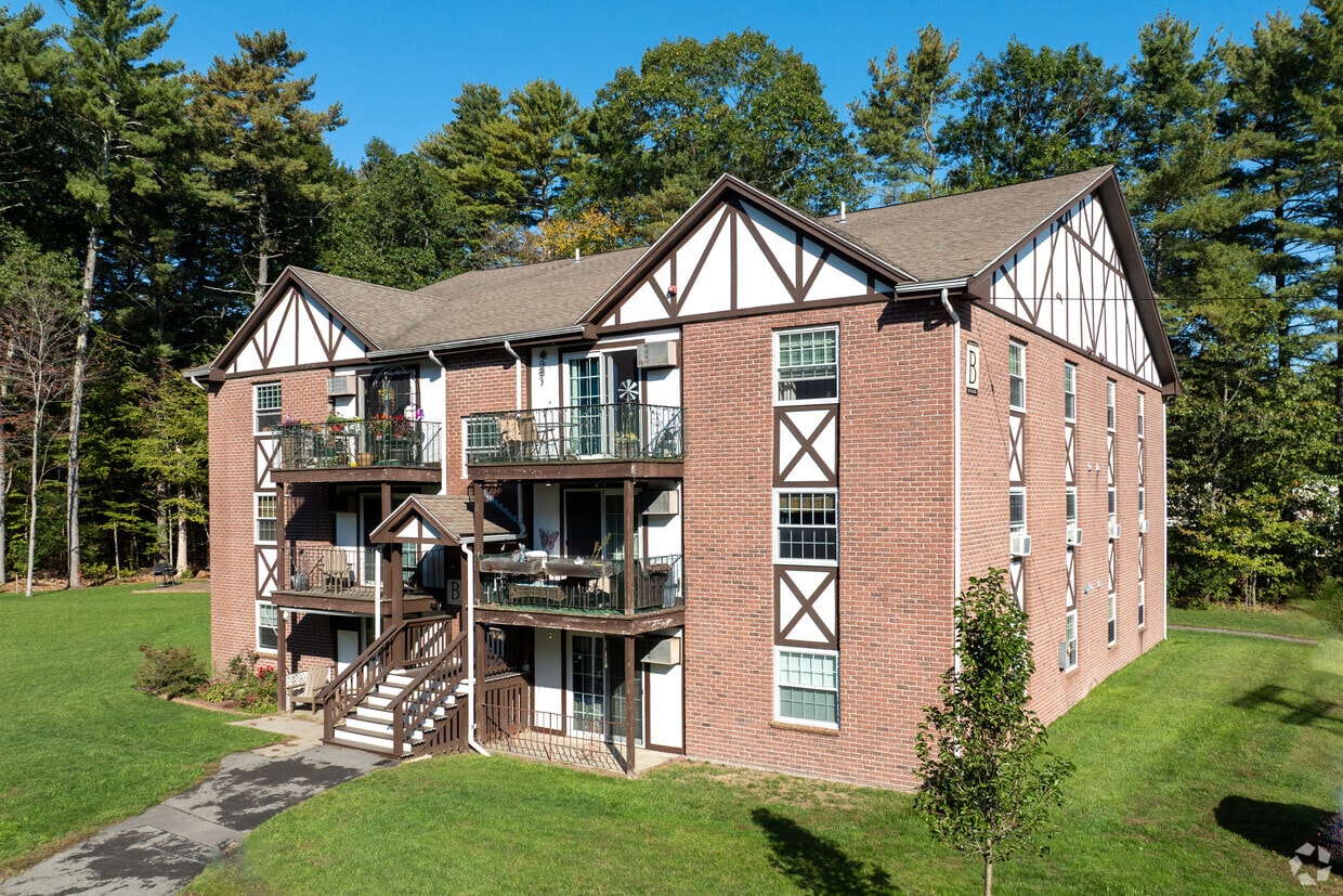 Primary Photo - Tudor Crest Estates