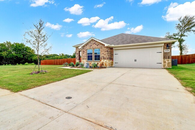 Foto del edificio - 3428 Sweetwater Way