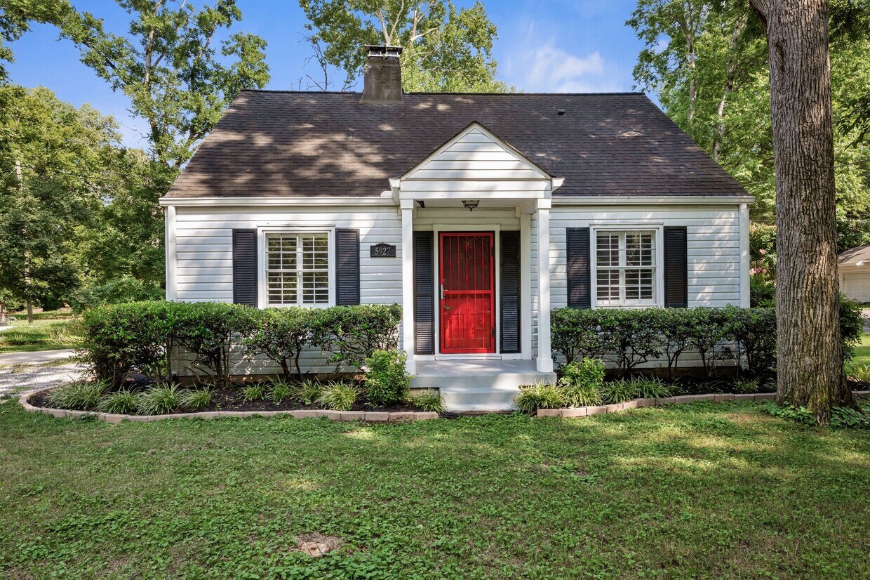 Photo - 5927 Old Harding Pike (Nashville, TN)