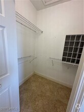 Building Photo - 1711 SW 45th St