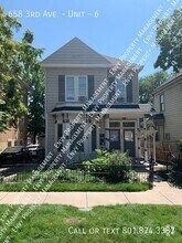 Building Photo - 658 3rd Ave
