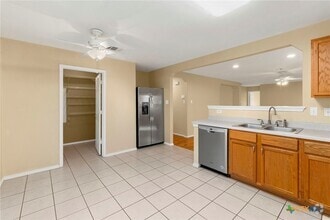 Building Photo - 2051 Dragon Trail