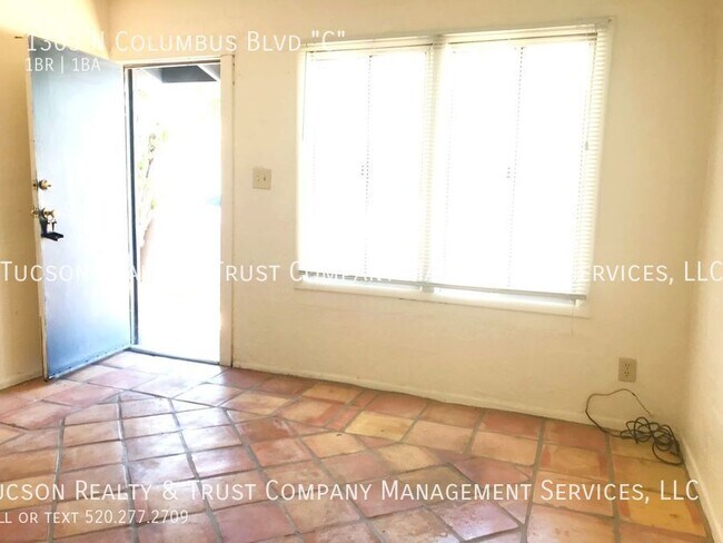 Building Photo - Cozy 1 bed 1 bath at Speedway and Columbus