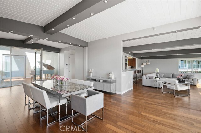 Foto del edificio - 2085 Temple Hills Dr