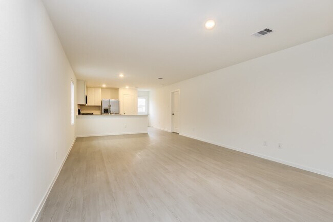 Foto del edificio - 10812 Bird Of Paradise Ln