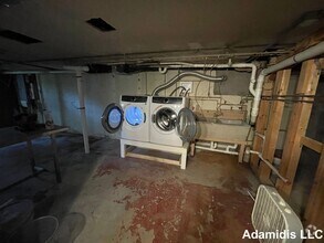 Building Photo - 30 Allandale St