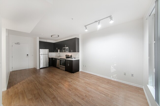 Foto del edificio - ~2 MONTHS FREE~ Incredible Contemporary St...
