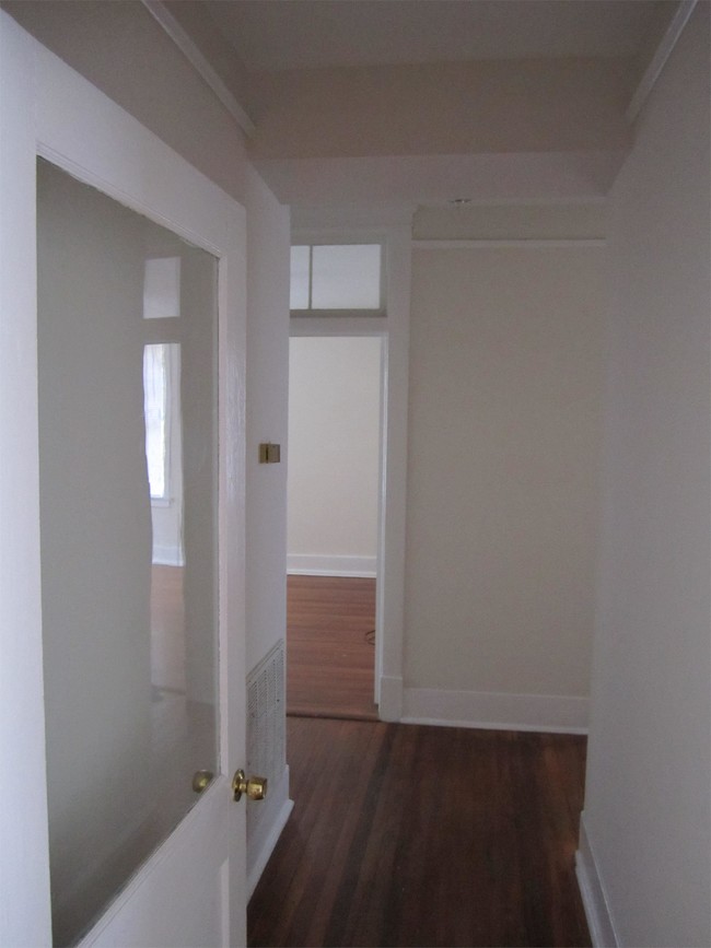 Foto del edificio - 1712 Abercorn St
