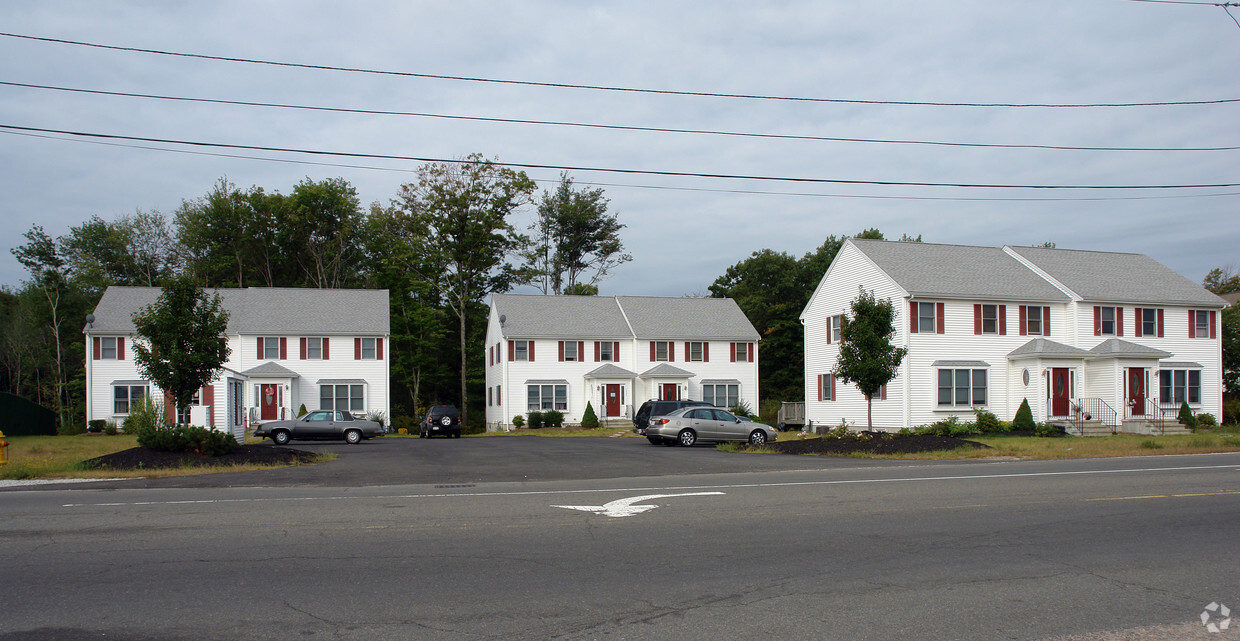 Primary Photo - 1693-1697 Main St