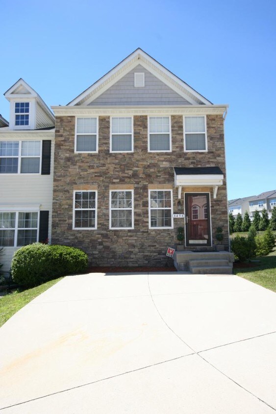 8458 Winding Trail, Laurel, MD 20724 Townhome Rentals in Laurel MD