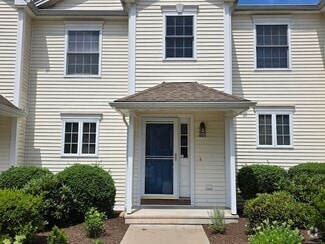 Building Photo - 148 Mathewson St